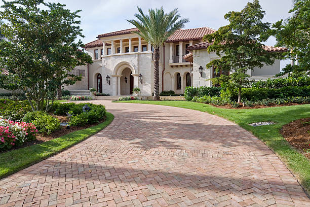 Best Driveway Paving Company  in Ohkay Owingeh, NM